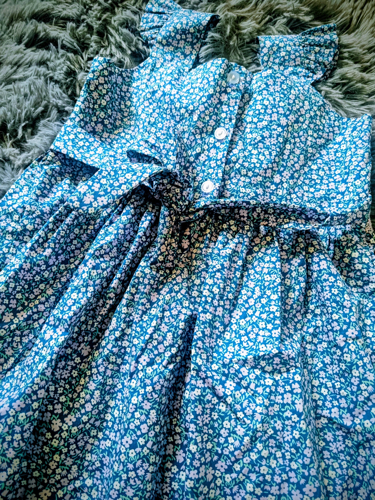 Robe brodée pour 2/3 ans